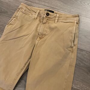 American eagle tan chino pants